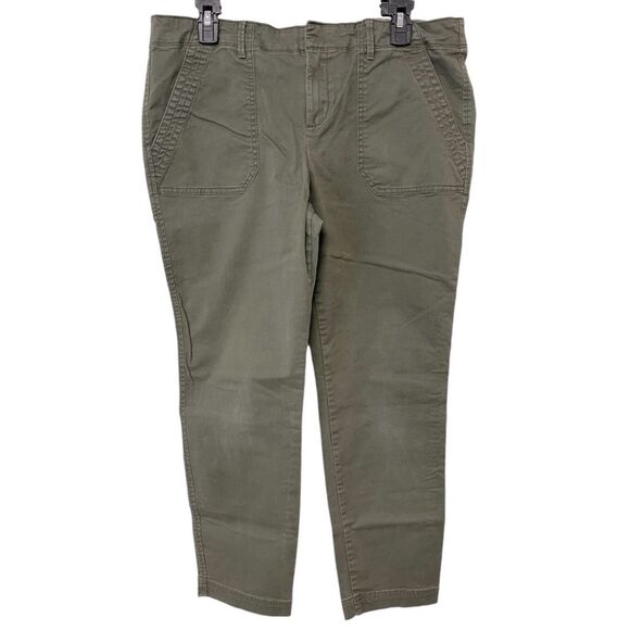 Old Navy Pixie Ankle Length Military Green Pants Size 12R - Picture 1 of 10